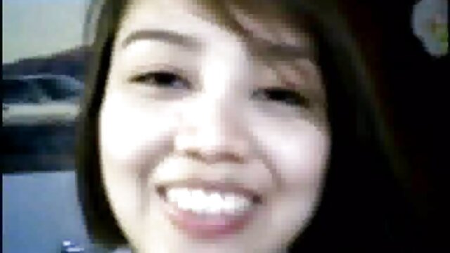 Vidéo Gros seins blonde se masturbe en gros porno vierge arabe plan