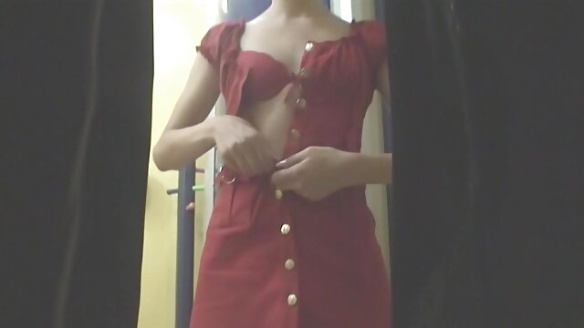 Vidéo 18 japonais squirting et video porno jeune fille vierge gémissant