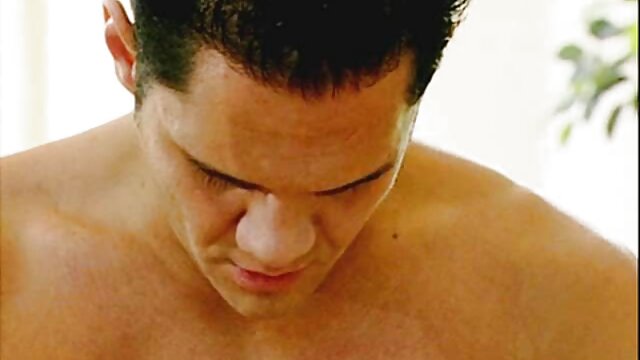 Vidéo Mofos.com - Hollie sexe gratuit vierge Mack - Ne me cassez pas