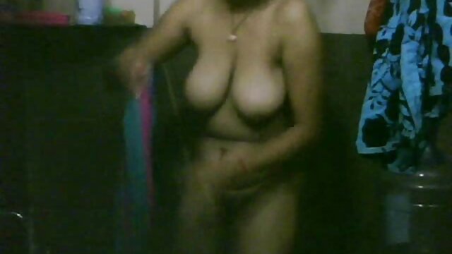 Vidéo Cocksucking petite teen pestait dans la chatte film x vierge serrée