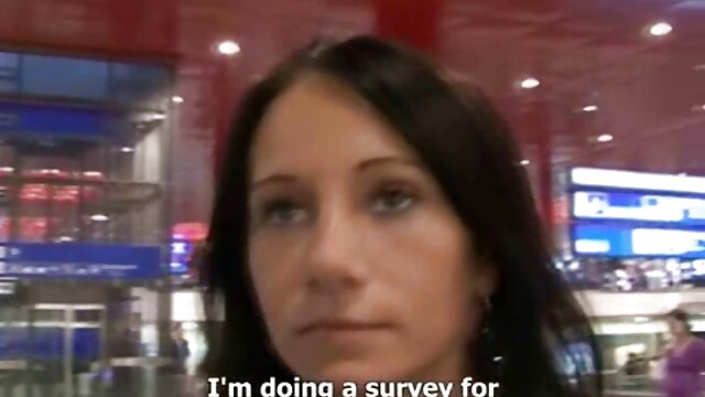 Vidéo Paul Chapling orne une autre bande vierge marie porno de trio