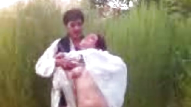Vidéo Denis et Amirah sexe lesbien sur sex vierge gratuit Sapphic Erotica