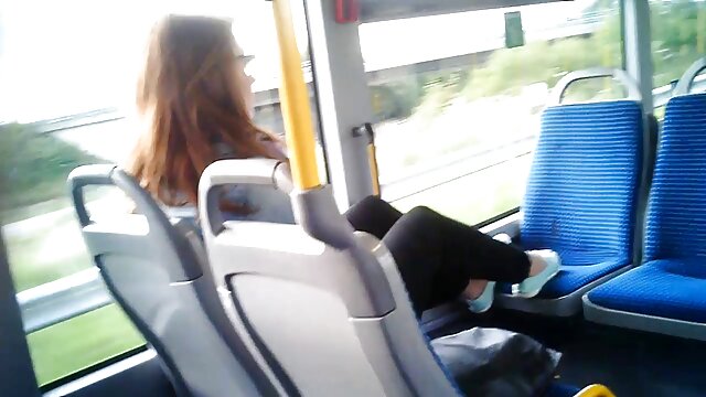 Vidéo bombasse xxx jeune fille vierge blonde se fait baiser par la graisse