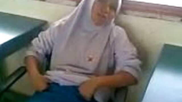 Vidéo Plantureuse se fait enculer par son partenaire free porno vierge en pov