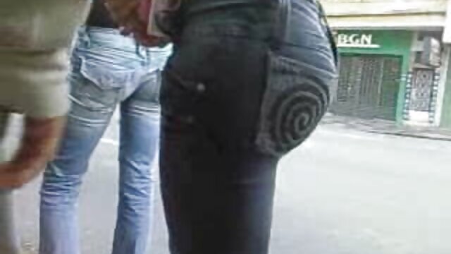 Vidéo Cul à jeune fille vierge xxx bouche avec Harley Jade