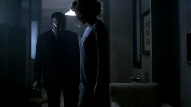 Vidéo Petite ado allemande séduit pour baiser avec un homme plus âgé film x jeune fille vierge pour son anniversaire