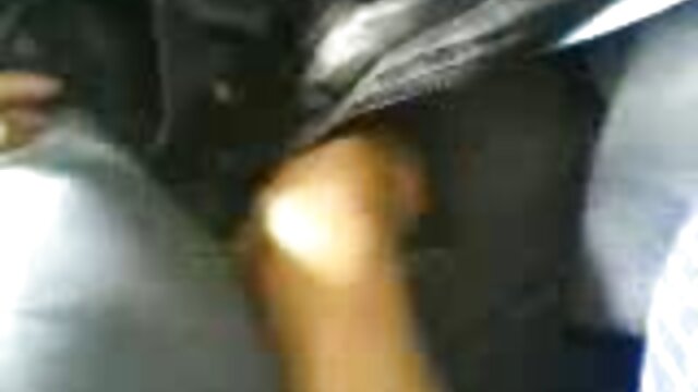 Vidéo Seins vidéo x vierge en bottes