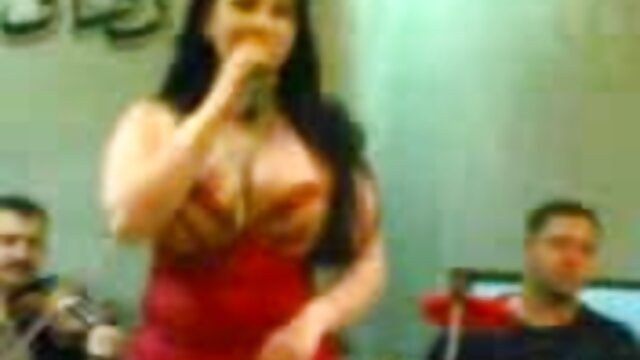 Vidéo sucer si femme vierge xxx bien
