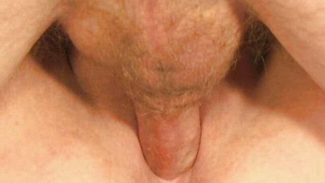 Vidéo Baise film porno jeune vierge hard d'un couple russe