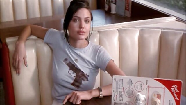 Vidéo Blonde Lady donne le meilleur massage film porno filles vierges turc à son amant