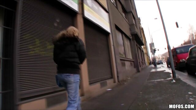 Vidéo Amusement lesbien interracial porno video fille vierge avec Sunny Day et Sinnamon Love