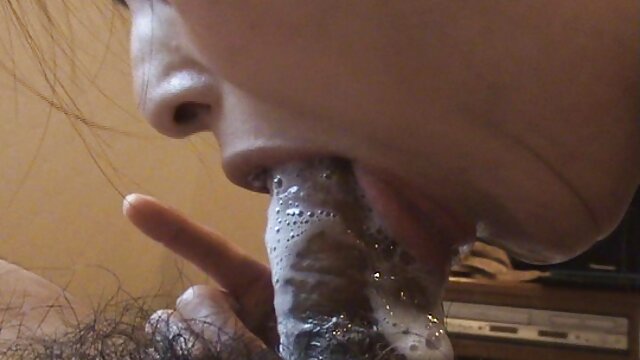 Vidéo Mes pieds jeune fille vierge xxx sexy ont besoin d'être adorés quotidiennement