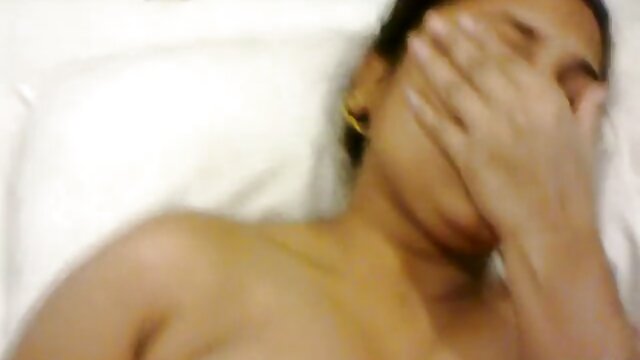 Vidéo Fitness milf aime son sex gratuit fille vierge gode