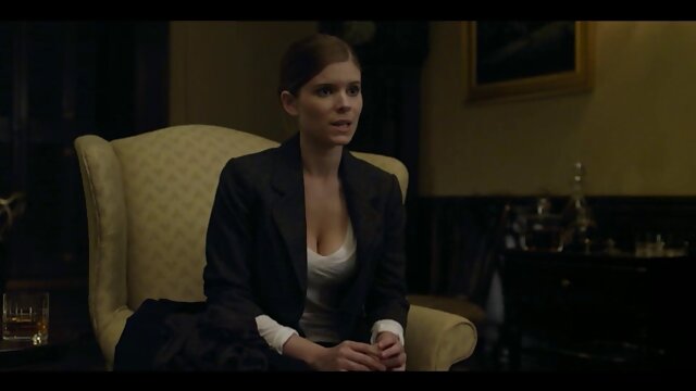 Vidéo Lutte à l'huile nue fille vierge video porno lesbienne